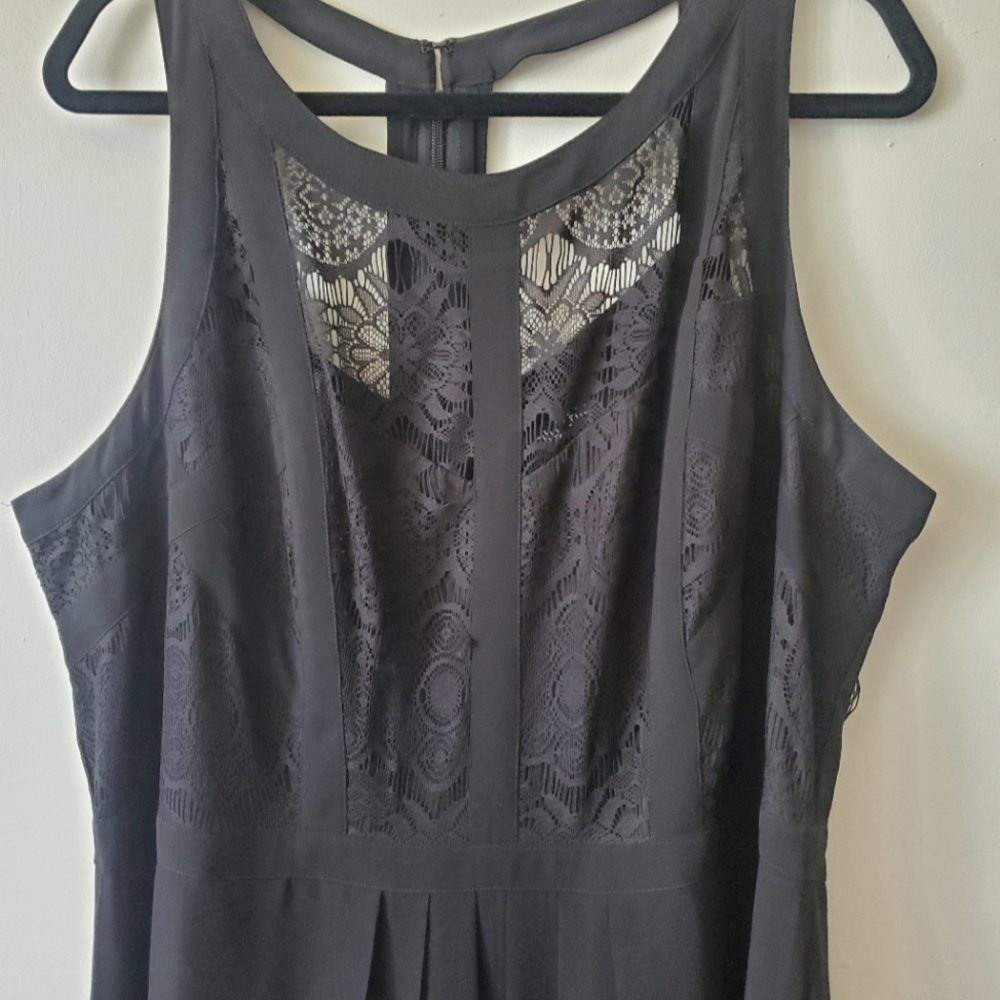 Formal Black Gown - Size 20